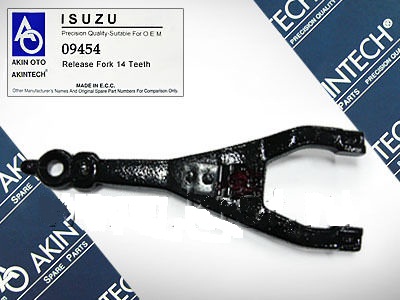 Вилка включения сцепления КПП MYY5T ISUZU NQR71.