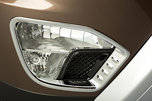 Молдинг противотуманной фары SsangYong Actyon Sports New