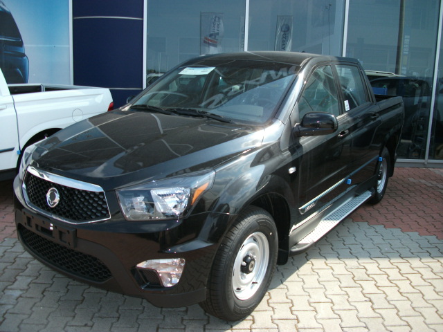 Пороги алюминиевые SsangYong Actyon Sports New